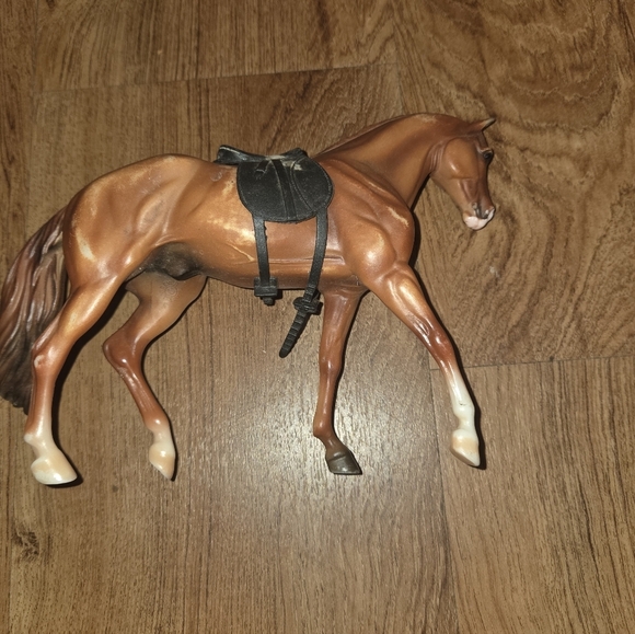 Lot of 2 Vintage Breyer Horses - Picture 5 of 7